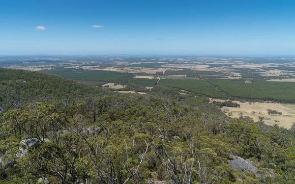 Панорамний Вид Замку Скелі Над Ландшафтом Porongurup Національний Парк Недалеко — стокове фото