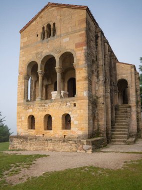 Santa Maria del Naranco, Oviedo, İspanya