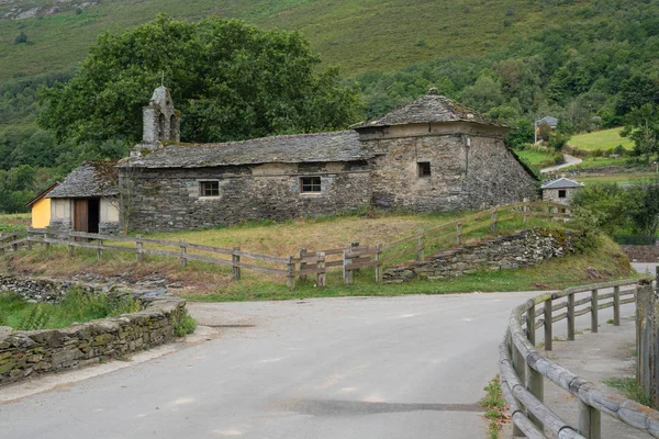 La Mesa, Camino de Santiago, Asturias, Spain — Zdjęcie stockowe