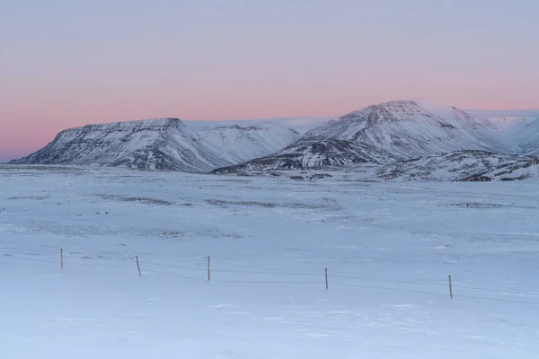 Восход Солнца Над Заснеженными Горами Исландия Европа — стоковое фото