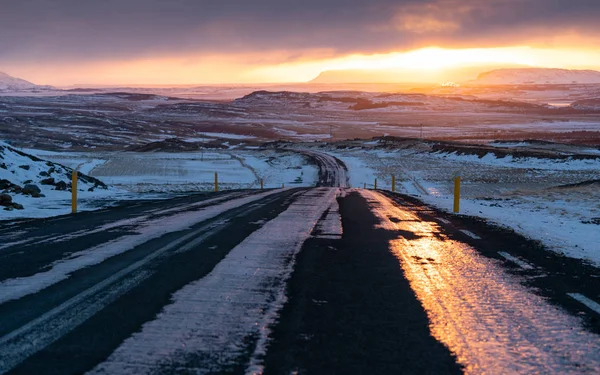 Solnedgång, Island, Europa — Stockfoto