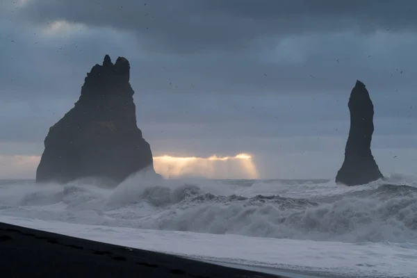 ヴィック、アイスランド、ヨーロッパに近い Reynisfjara — ストック写真