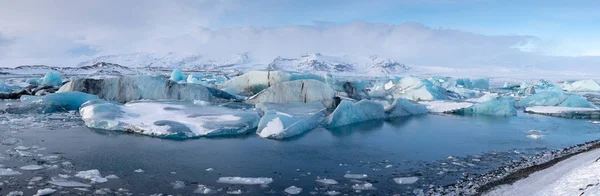 Panoramatický Výhled Ledovou Lagunu Joekulsarlon Ledovci Pozadí Ledovce Zima Islandu — Stock fotografie