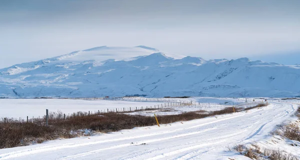 Eyjafjallajoekull, vinter på Island — Stockfoto