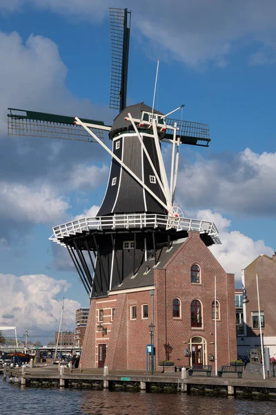 Binnenstad Haarlem, Nederland — Stockfoto