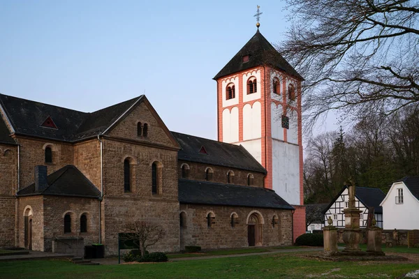 Centre Village Odenthal Avec Église Paroissiale Bâtiments Anciens Petit Matin — Photo