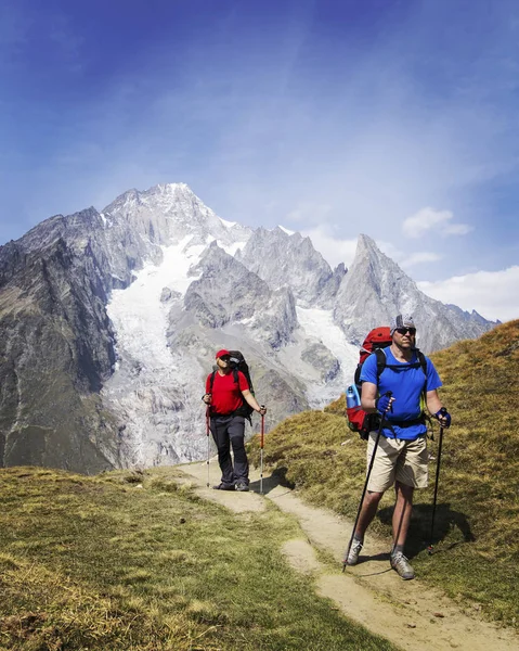 Tour Mont Blanc Una Caminata Única Aproximadamente 200 Alrededor Del — Foto de Stock