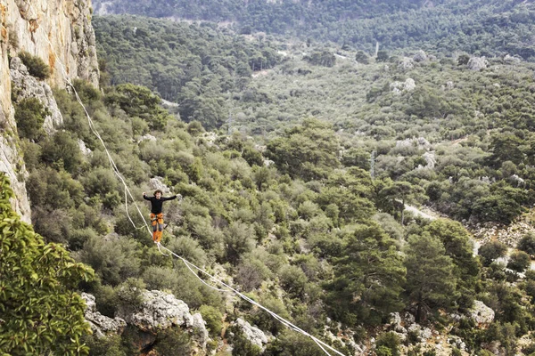 Gökyüzünde Aşmak Antalya Türk Highline Karnaval — Stok fotoğraf