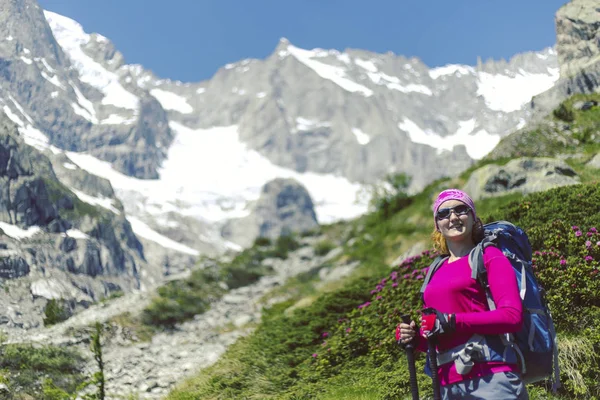 Trekking Kanadyjskich Górach Trasa Jest Rekreacja Popularne Działalności Ameryce Północnej — Zdjęcie stockowe