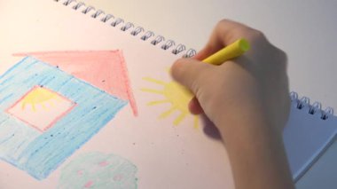 Çizim House, kız boyama, el sanatları, çocuklar eğitim 4 k yapma çocuklar çocuk