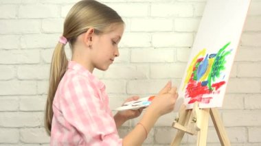Soyut, boyama çocuk atölyesi, resim sanatı sınıf 4k liseli kız