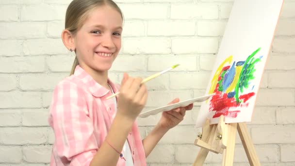 Child Painting Abstract, School Girl in Workshop, Art Craft Classroom 4K — Stock Video