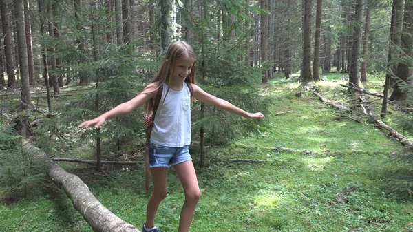 Child Forest Walking Log Girl Camping Kid Mountains Outdoor Wood — Stock Photo, Image