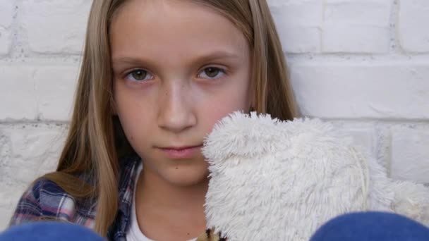 Sjukt Ledsen Barn Stressad Olycklig Kid Sjuk Flicka Depression Psykisk — Stockvideo