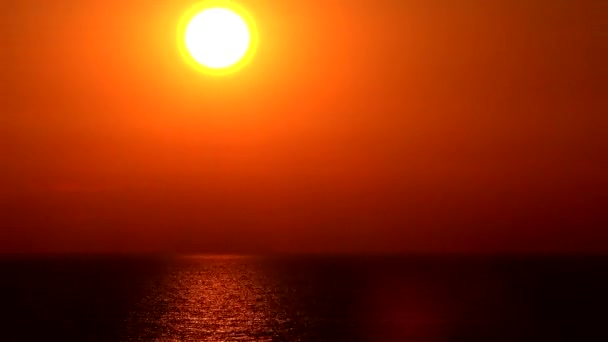 日落海滩时间，海滨日出，夏日日落时的海洋景观 — 图库视频影像