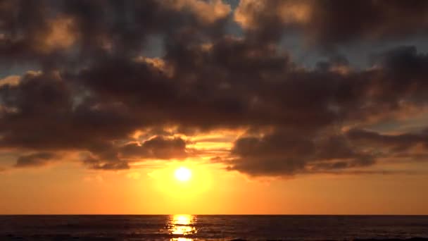 Sunset Clouds, Sea Beach Timelapse, Ανατολή ηλίου στην παραλία, Ωκεανό Sundown στο Time Lapse, Καλοκαίρι View Τοπίο — Αρχείο Βίντεο