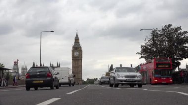 Londra Westminster Sarayı, Kırmızı Otobüslü Ağır Trafik Sokağı, Büyük Ben, Avrupa 'da Ünlü Yerler,