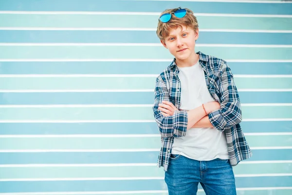 Fashion Portrait Caucasian Blue Eyed Blonde Hair Year Old Teenager — Stock Photo, Image