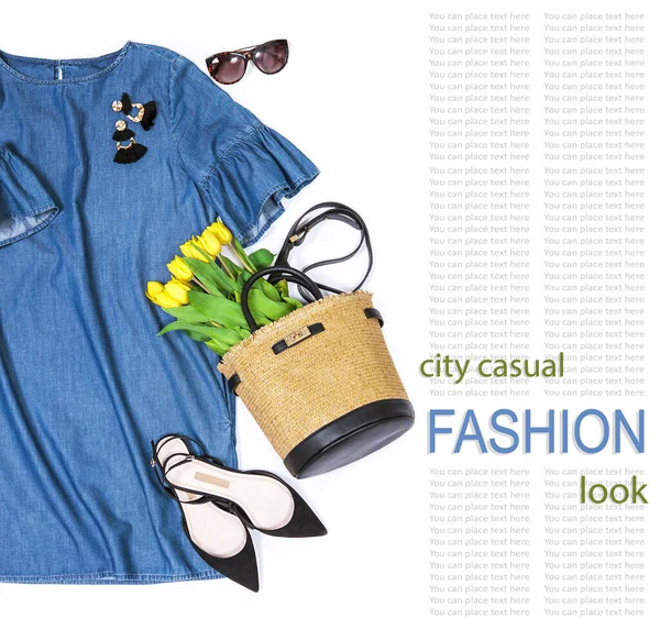 Spring Summer Romantic Outfit Denim Dress Trendy Basket Bag — Stock Photo, Image