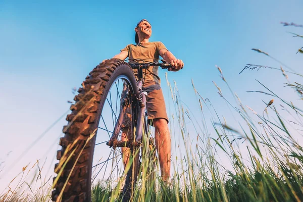 Homme Commence Faire Vélo — Photo