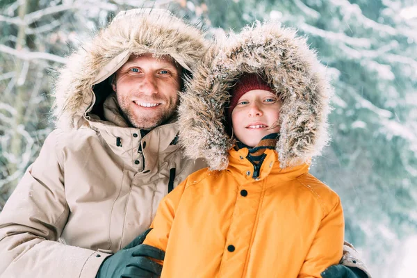 Father Son Dressed Warm Hooded Casual Parka Jacket Outerwear Walking — Stock Photo, Image