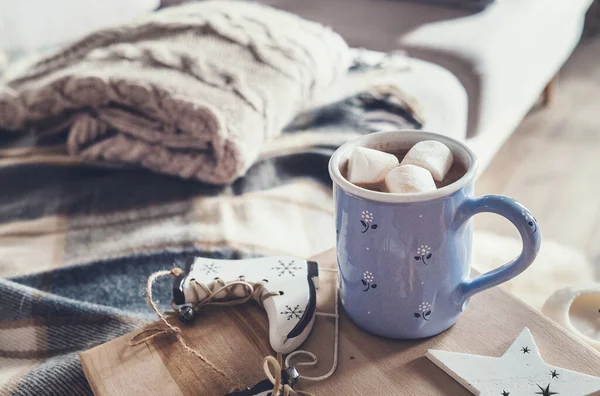 Warme Chocolademelk Met Marshmallow Gezellig Interieur — Stockfoto
