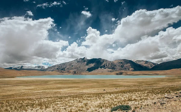 Kyagar Tso Lake Στην Ινδική Himalaya Βόρεια Ινδία Περιοχή Ladakh — Φωτογραφία Αρχείου