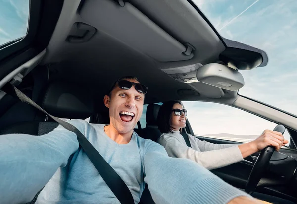 Couple Drive Car — Stock Photo, Image