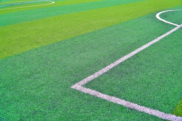 Vista Frontal Del Campo Fútbol Verde Hermoso Césped Artificial Estadio —  Fotos de Stock