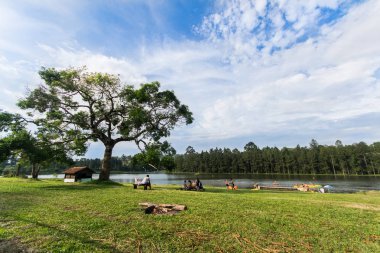 Göl, yaz, gökyüzü, eğlence