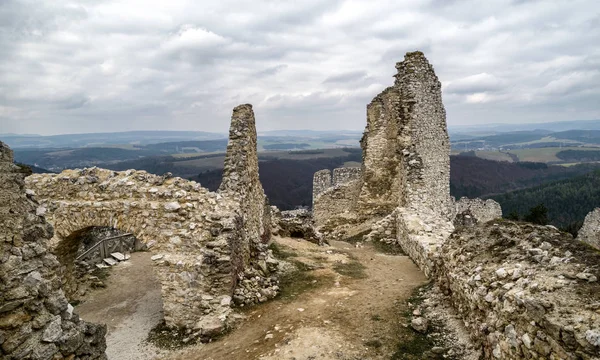 Ruina Del Castillo Hrad Cachticky Eslovaquia — Foto de Stock