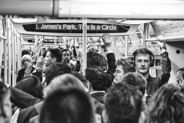 Londra Regno Unito Maggio Sovraffollata Metropolitana Londra Durante Picco Del — Foto Stock