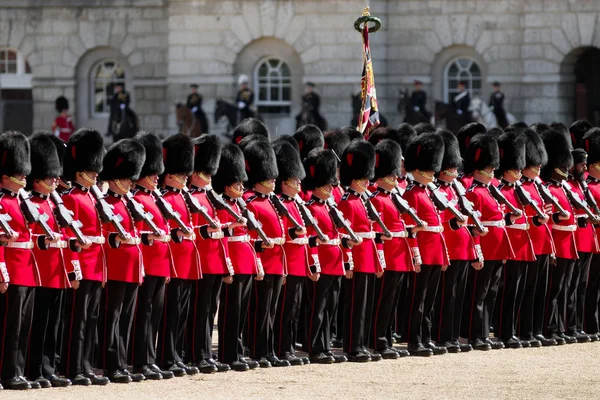 London United Kingdom May Queen Guard Marching Duty May 2018 — Stock Photo, Image