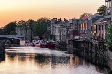 York, İngiltere - 15 Mayıs: Nehir Ouse 15 Mayıs 2018 York şehir merkezinde