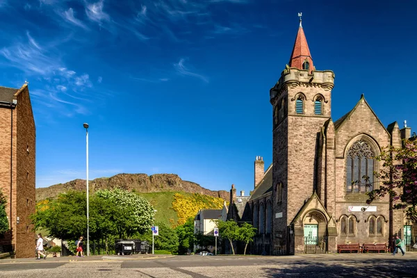 Edinburgh Écosse Mai Vieille Église Centre Ville Siège Arthurs Arrière — Photo