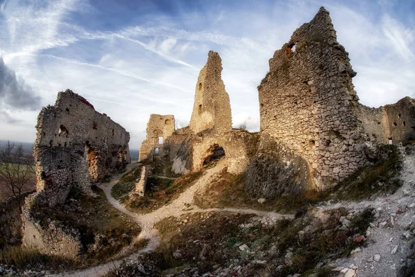 Ruinas Del Castillo Plavecky Colina Eslovaquia — Foto de Stock