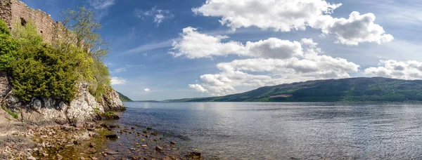 Blick Auf Urquhart Casle Und Loch Ness Schottland — Stockfoto