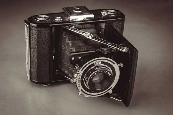 古いフィルム カメラ — ストック写真