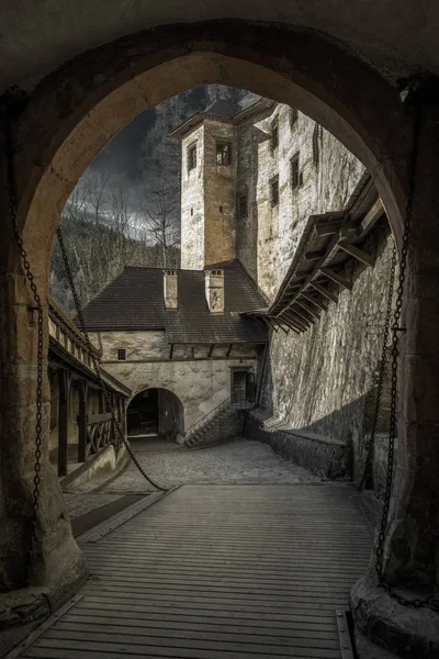 Castillo de Orava, Eslovaquia — Foto de Stock