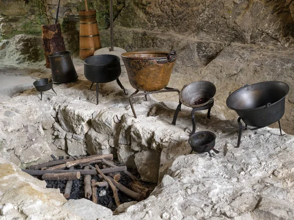 Medieval kitchen in castle Strecno, Slovakia — Stock Photo, Image