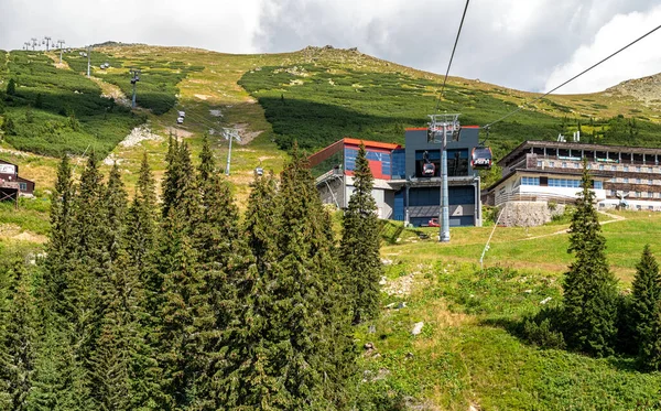 Horna Lehota Slovakia August 2020 Utsikt Från Kabinbanan Linbanestationen Semesterorten — Stockfoto