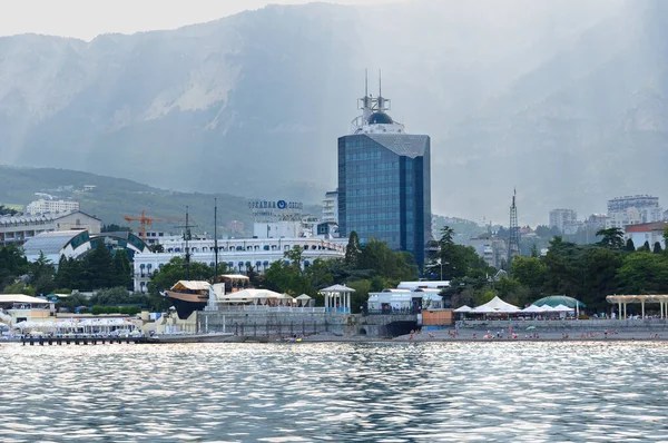 Gemiden Yalta manzaralı bir akşam. Temmuz 2019