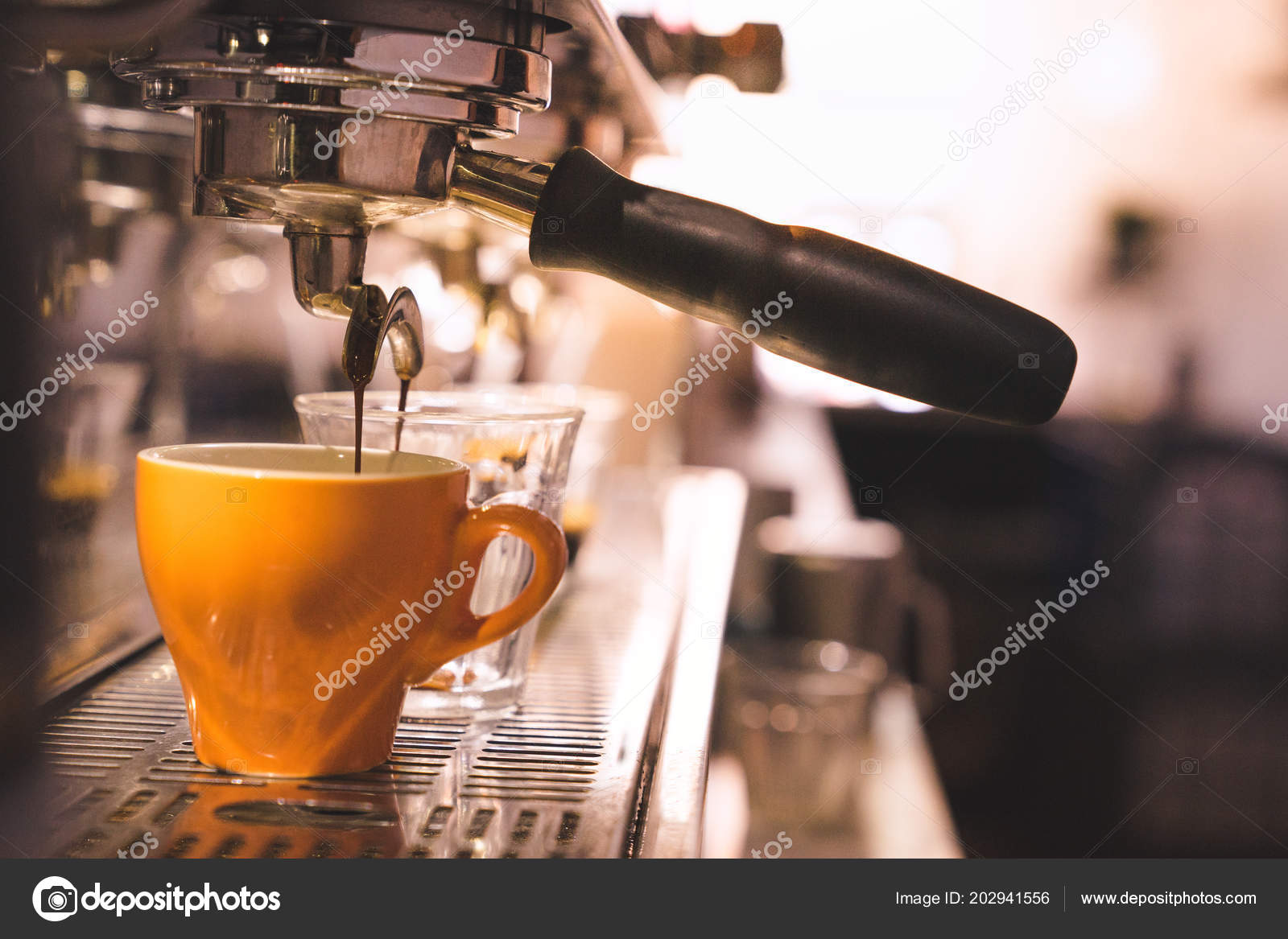 Espresso Coffee Shot Pouring Piccolo Clear Grass Espresso Machine Cafe Stock Photo C Natsicha 202941556