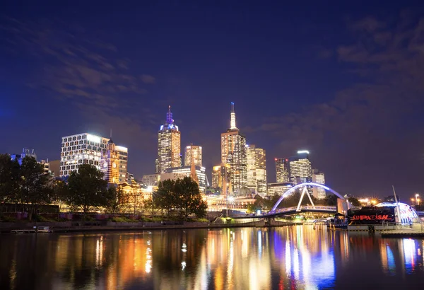 Vedere Râului Yarra Orizontului Melbourne Podul Princes Este Inima Vibrantă — Fotografie, imagine de stoc