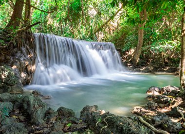 Huay Mae Kamin şelale Kanjanaburi, Tayland