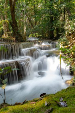 Huay Mae Kamin şelale Kanjanaburi, Tayland