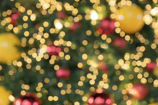 Luzes Brilhantes Focadas Fundo Árvore Natal Bokeh — Fotografia de Stock