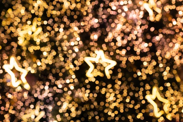 Fokussiert Glitzernde Sternenlichter Des Weihnachtsbaums Bokeh Hintergrund — Stockfoto