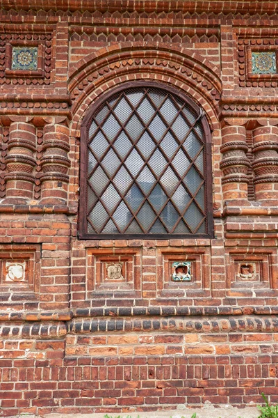 Anillo Oro Rusia Iglesia Ioanna Predtechi Siglo Xvii Ciudad Yaroslavl —  Fotos de Stock