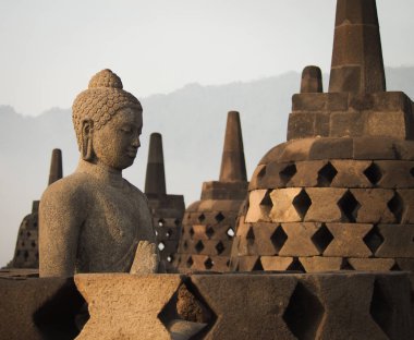 Sabah, Borobudur Tapınağı, Endonezya